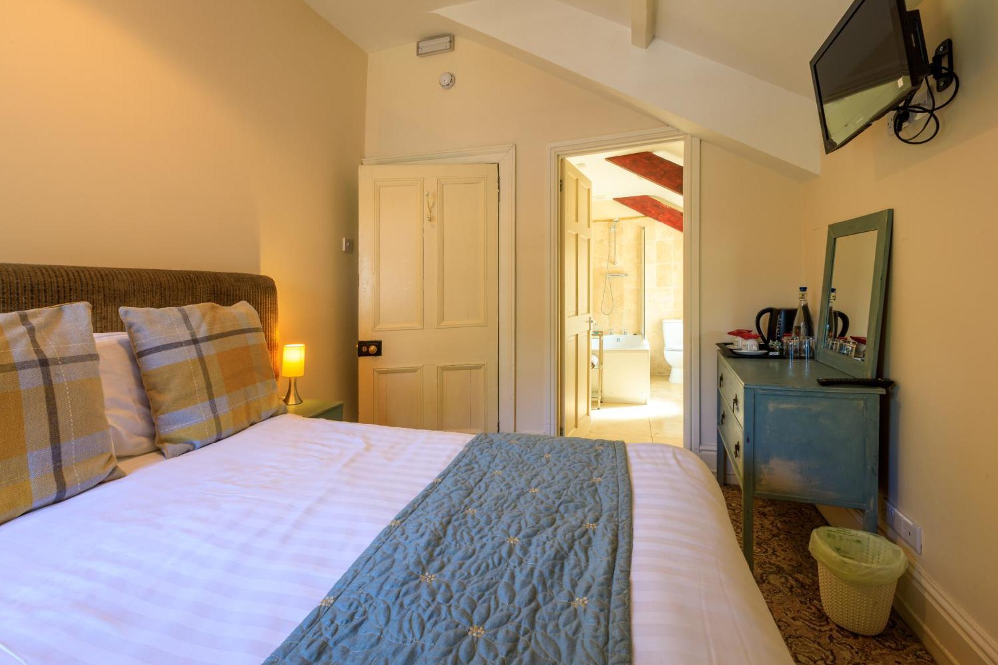 Hotel Picton-House à Llandowror Extérieur photo
